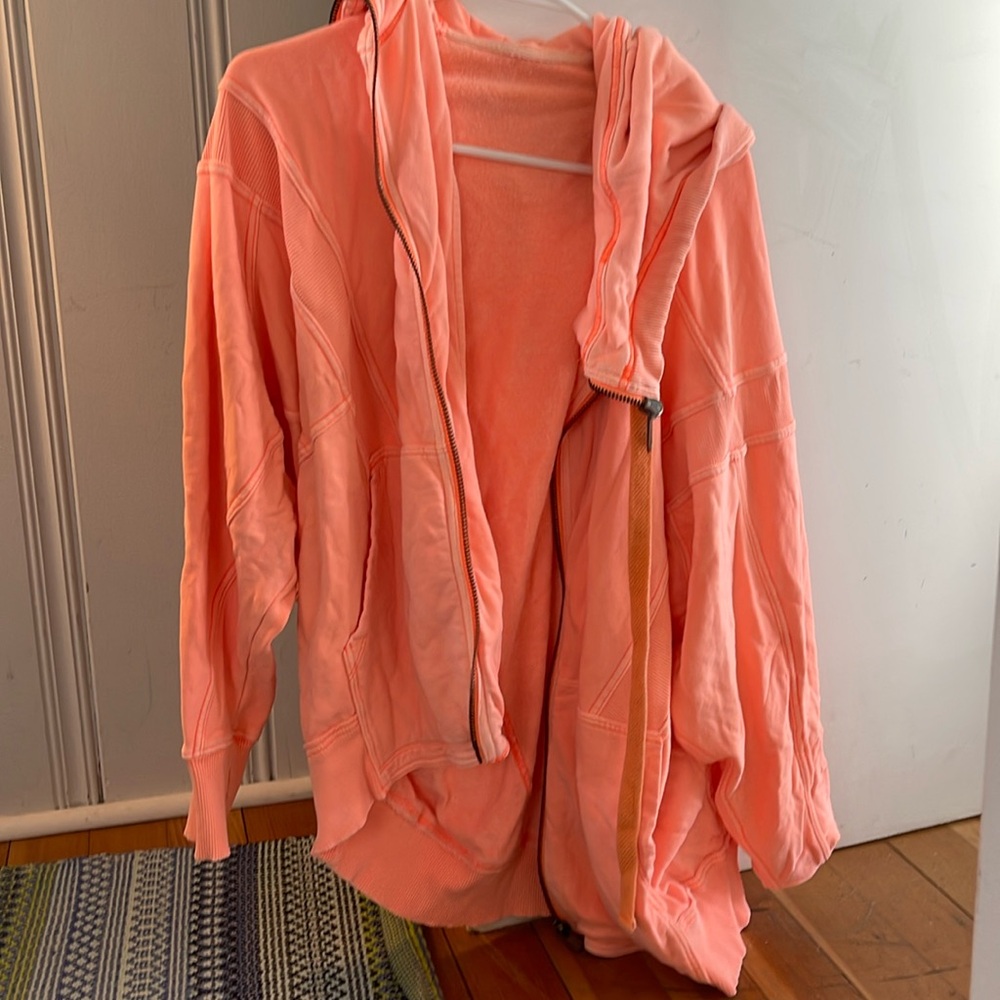 Free people sweatshirt